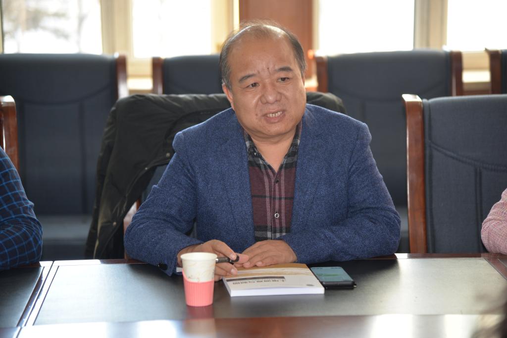 东北农业大学副校长、冠军白菜策略网cmp8论坛2021年度国家自然科学基金项目申报工作指导委员会主任邹德堂在会上讲话